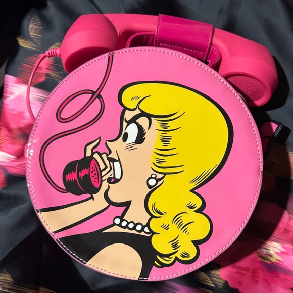 Dolls Kill Archie’s Comic Cartoon Crossbody Bag - Picture 2 of 2